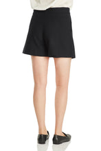 Buttoned high-rise crepe shorts black